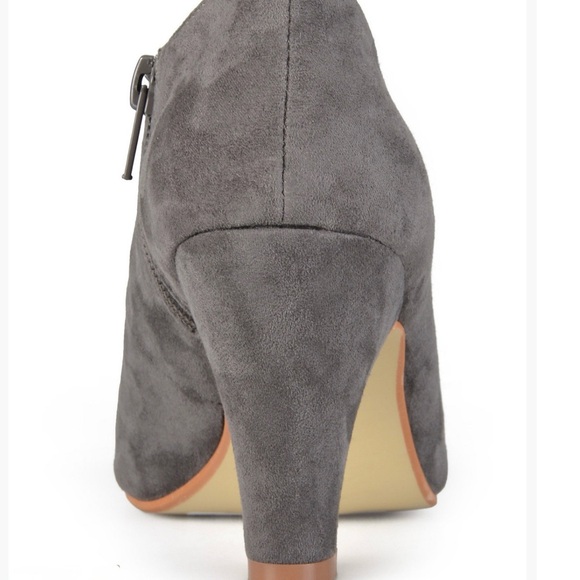 AEROSOLES Gray Women's Heels - Picture 8 of 8